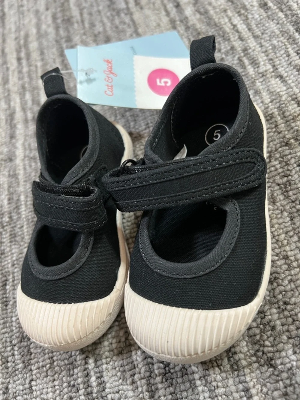 Cat & Jack -  Black Mary Jane Sneakers with White Toe Cap Size 5